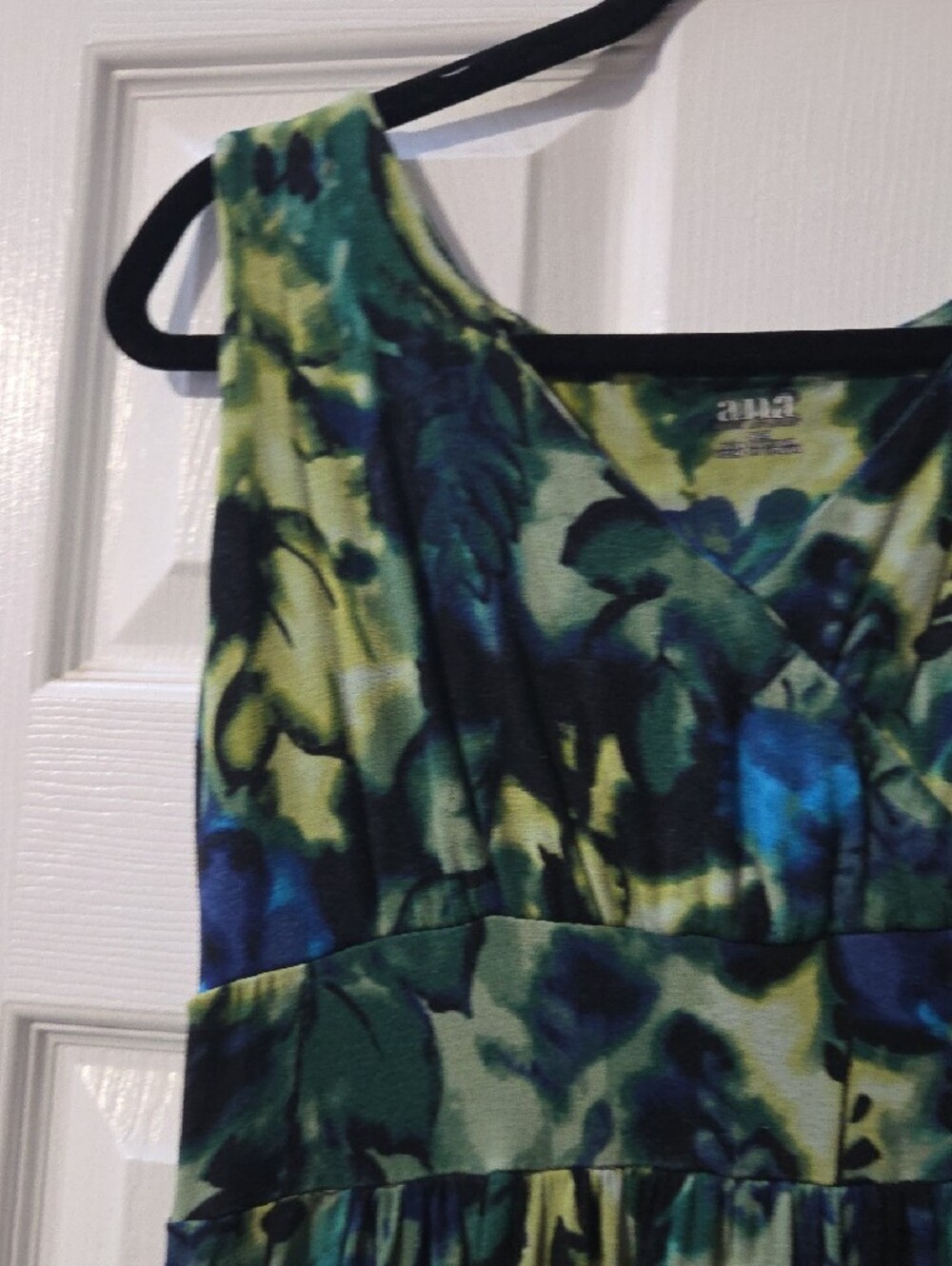 a.n.a Green & Blue Floral V-Neck Dress - Picture 4 of 10